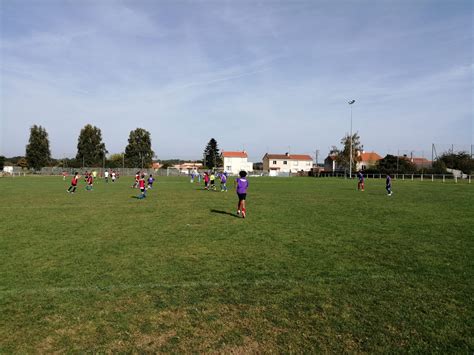 FOOT Benjamins garçons 11 octobre Collège Notre Dame Du Bretonnais