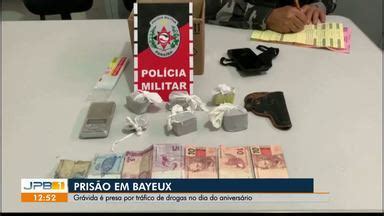 JPB1 Grávida é presa em Bayeux PB suspeita de tráfico de drogas