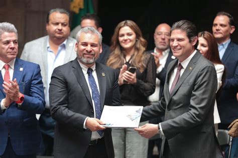 GEM Recibe Bedolla Plan De Desarrollo Municipal 2021 2024 De Morelia