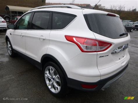 White Platinum Ford Escape Titanium L Ecoboost Wd