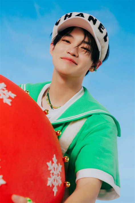 Nct Dreams Chenle Displays His Holiday Spirit In The New Individual