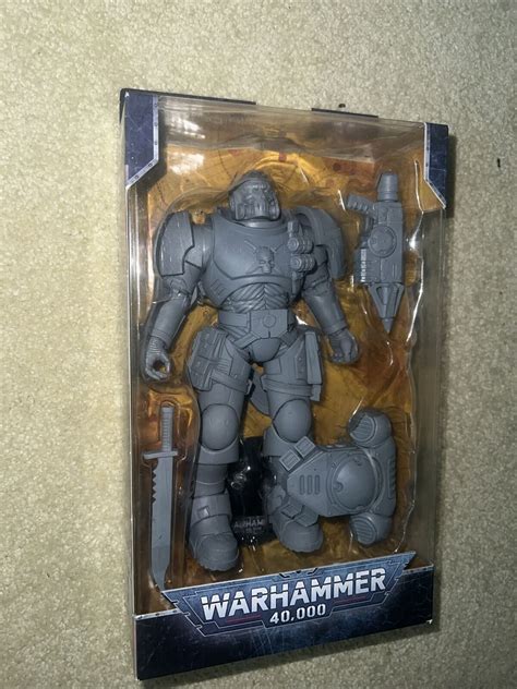 Mcfarlane Toys Figure Warhammer 40000 S4 Space Marine Reiver