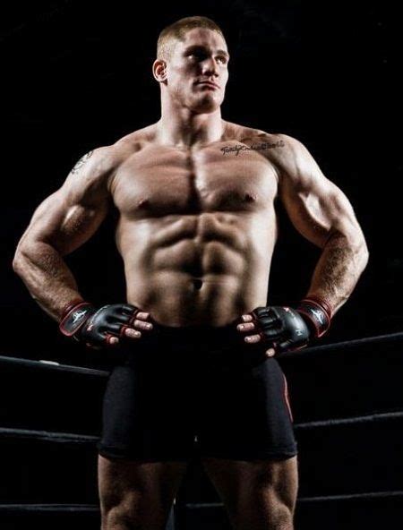 Todd Duffee Impressive Mma Fighter Physique Ufc Fighters Todd Duffee