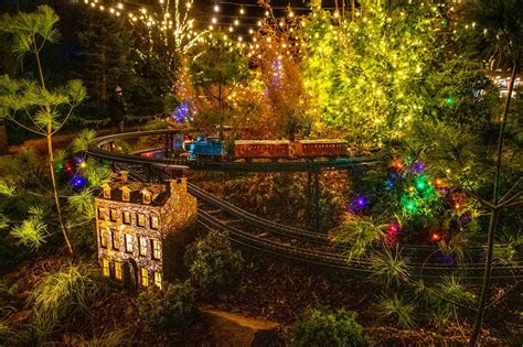 Why Longwood Gardens At Christmas Is Pure Magic Guide To Philly