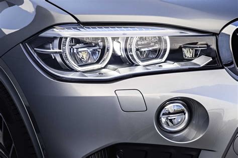 The New BMW X5 M Adaptive LED Headlights With BMW Selective Beam An