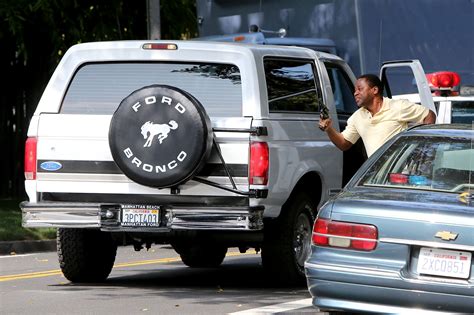 Cuba Gooding Jr films OJ Simpson's insane car chase in iconic white Bronco of the upcoming drama ...