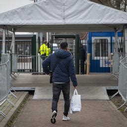 Drukte Verwacht Bij Aanmeldcentrum Asielzoekers In Ter Apel Assen Gaat