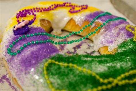 King Cake Recipe How To Make It And Why Its A Mardi Gras Tradition