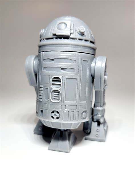 Archivo STL STAR WARS BLACK SERIES DROIDE ASTROMECÁNICO SERIE R9