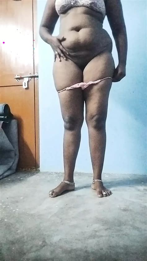 Tamil Desi Bhabhi Video Pani Nikal Raha Hai Bhabhi Porn 43 XHamster