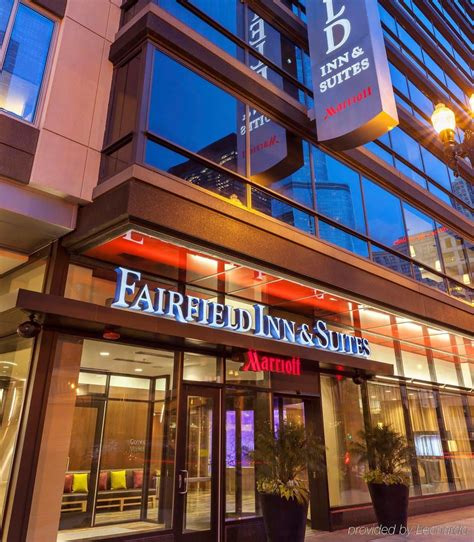 FAIRFIELD INN & SUITES CHICAGO DOWNTOWN/RIVER NORTH CHICAGO, IL
