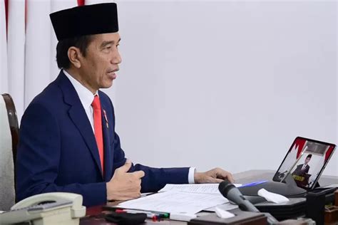 PNS MAKIN JAYA Jokowi Tetapkan 8 Kategori ASN Penerima THR Dan Gaji 13