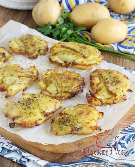 Patate Schiacciate Al Forno Ricetta Contorno Veloce E Appetitoso