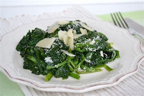 Spinaci Al Burro Ricetta Di Misya