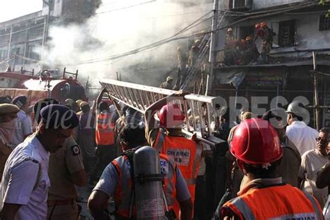 Kolkata fire: 18 killed at Sealdah market | Picture Gallery Others News ...