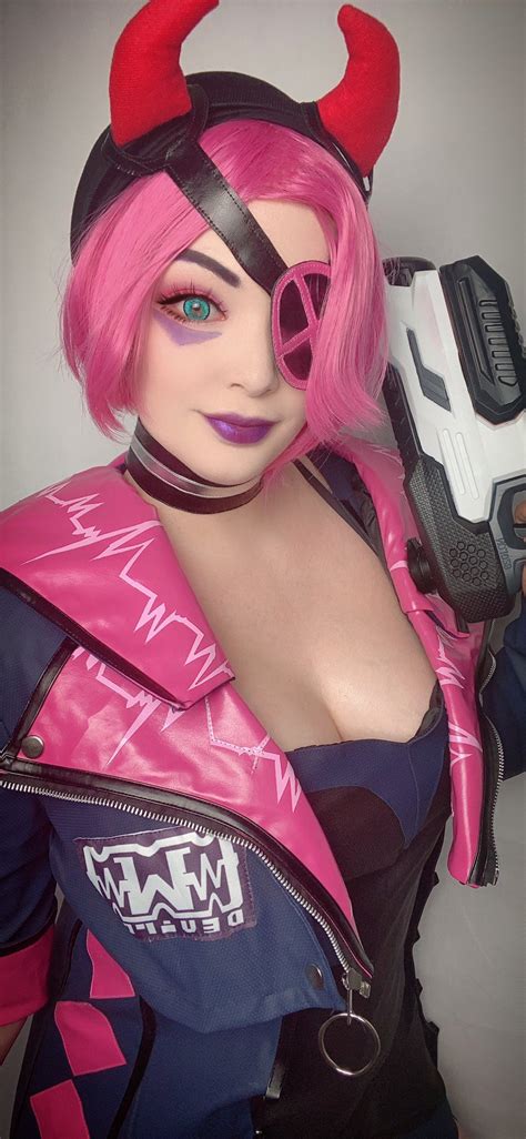 Cyberpunk Wattson By Sarenji Cosplay Apexlegends