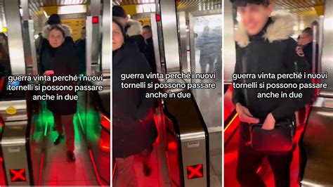 Metro A Milano I Super Tornelli Atm Anti Scavalco Si Possono Passare