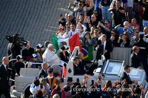 Papa Francisco Ler A Própria Vida Nos Permite Notar As Coisas Boas