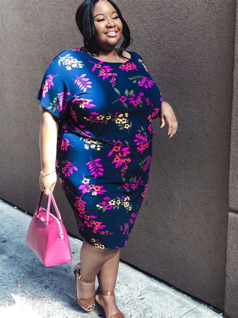 Plus Size Work Outfits From Head To Curve