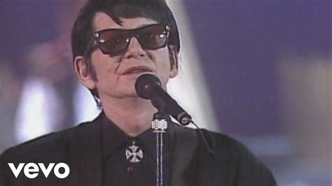 Roy Orbison Oh Pretty Woman Live 1988 YouTube Music