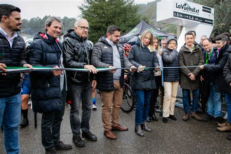 La Vuelta Ciclista A Extremadura Femenina Un Escaparate De