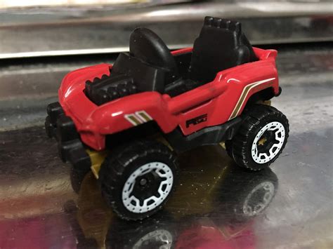 MIS COCHES DE ESCALA DE BOGZILLA HOT WHEELS