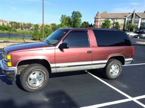 Purchase Used Chevrolet Tahoe Lt Sport Utility Door L In