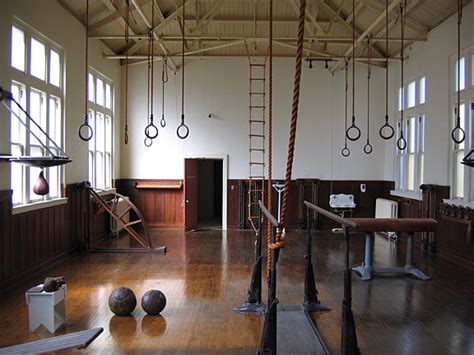 Americans gyms: A brief history — Stephanie Ellison