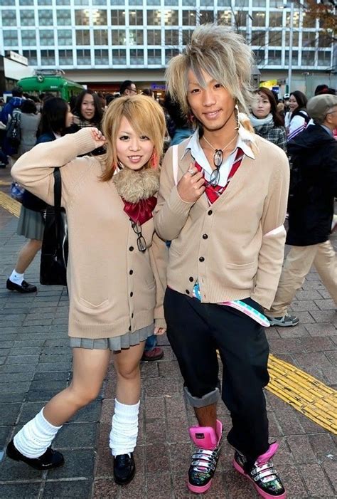 Pin By R I On Gyaru Gyaru Japanese Fashion Gyaru Fashion