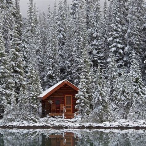 Pin by Anne Richardson on Cabins | Cabins in the woods, Lake cottage, Beautiful places