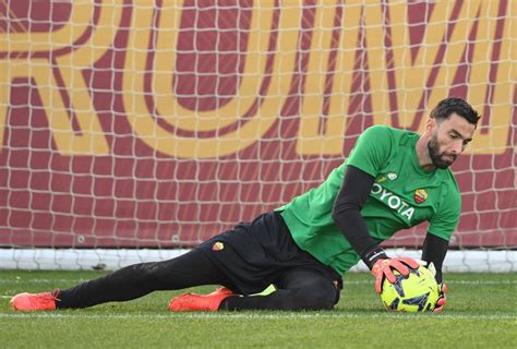 Trigoria Primo Allenamento Con La Roma Per Solbakken FOTO GALLERY