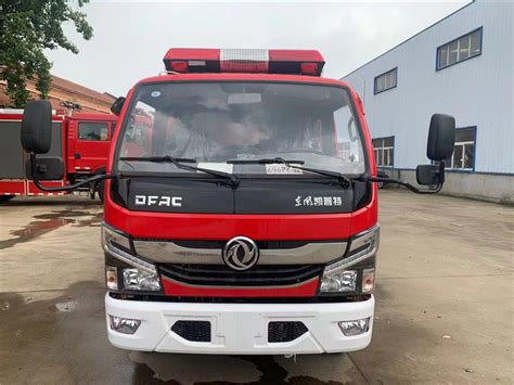 China Dongfeng Ton Firetruck Water Foam Fire Fighting Truck Special