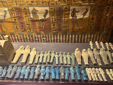 متحف آثار الغردقة يعلن عرض مجموعة من تماثيل الأوشابتي في مصر القديمة صور