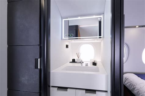 Falcon 10X Interior Receives Another Prestigious Product Design Award ...