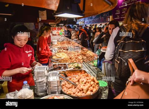 London England April 07 2017 Chinese Chefs Serve Delicious Food