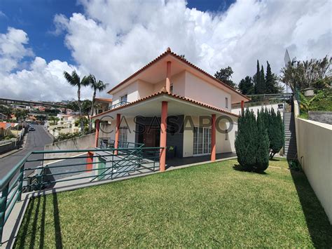 Moradia Isolada T4 Duplex Venda em Funchal São Martinho Virtudes