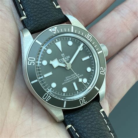 Rolex Hands On Review Of The Tudor Black Bay Fifty Eight 925