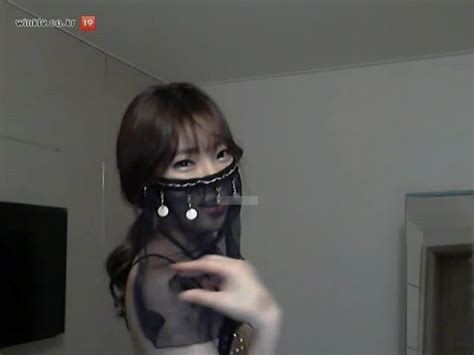 Lee Ji Woo KOREAN HOT