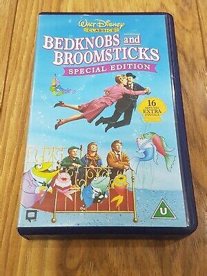 Vhs Video Walt Disney Classics Bedknobs And Broomsticks Special