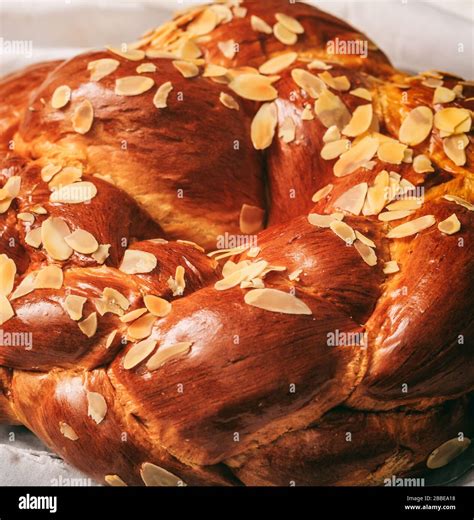 Easter Traditional Sweet Bread Greek Tsoureki Closeup View Orthodox Christian Easter Tradition