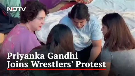 Priyanka Gandhi Meets Wrestlers At Jantar Mantar Expresses Solidarity