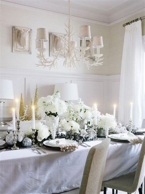 19 White Winter Tablescapes For Christmas Shelterness