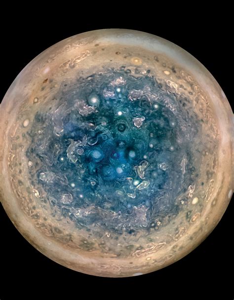 NASA Releases Stunning First Science Results from Jupiter Probe Juno