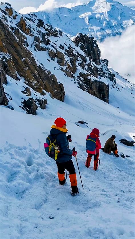 人生中第一座雪山 四姑娘山大峰攀登 每天发团（3日行程） 8264出行攻略