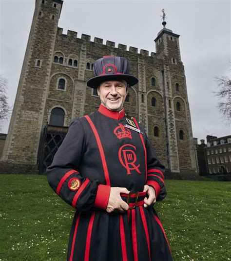 Tower of London Ravenmaster: Guardian of Birds and Legend | Guide London