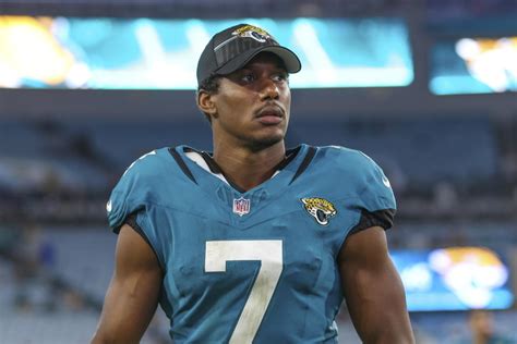 Jaguars cut WR Zay Jones, clearing a path to potentially sign five-time ...