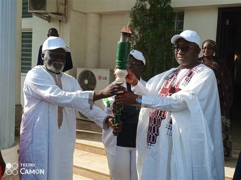 Delta 2022 Niger State Governor Receives Torch Of Unity Assures State