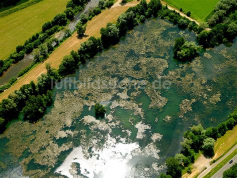 Kirchentellinsfurt Von Oben T Mpel Und Teich Oase In