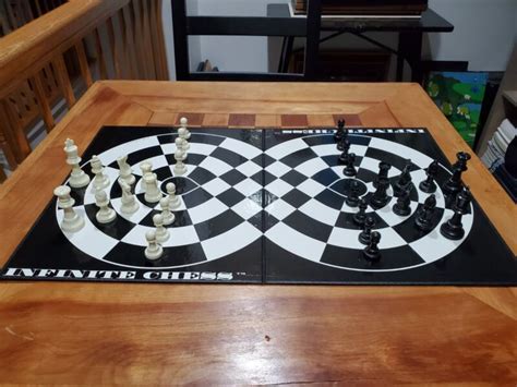 Infinite Chess (1997) – Board Game Guys