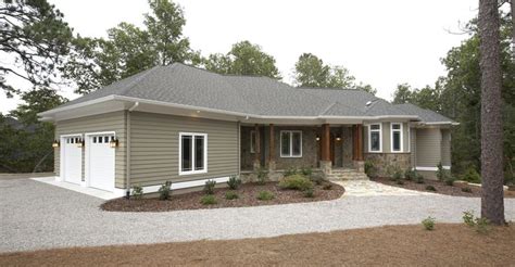 vinyl siding ideas for ranch style homes - Evan Holbrook